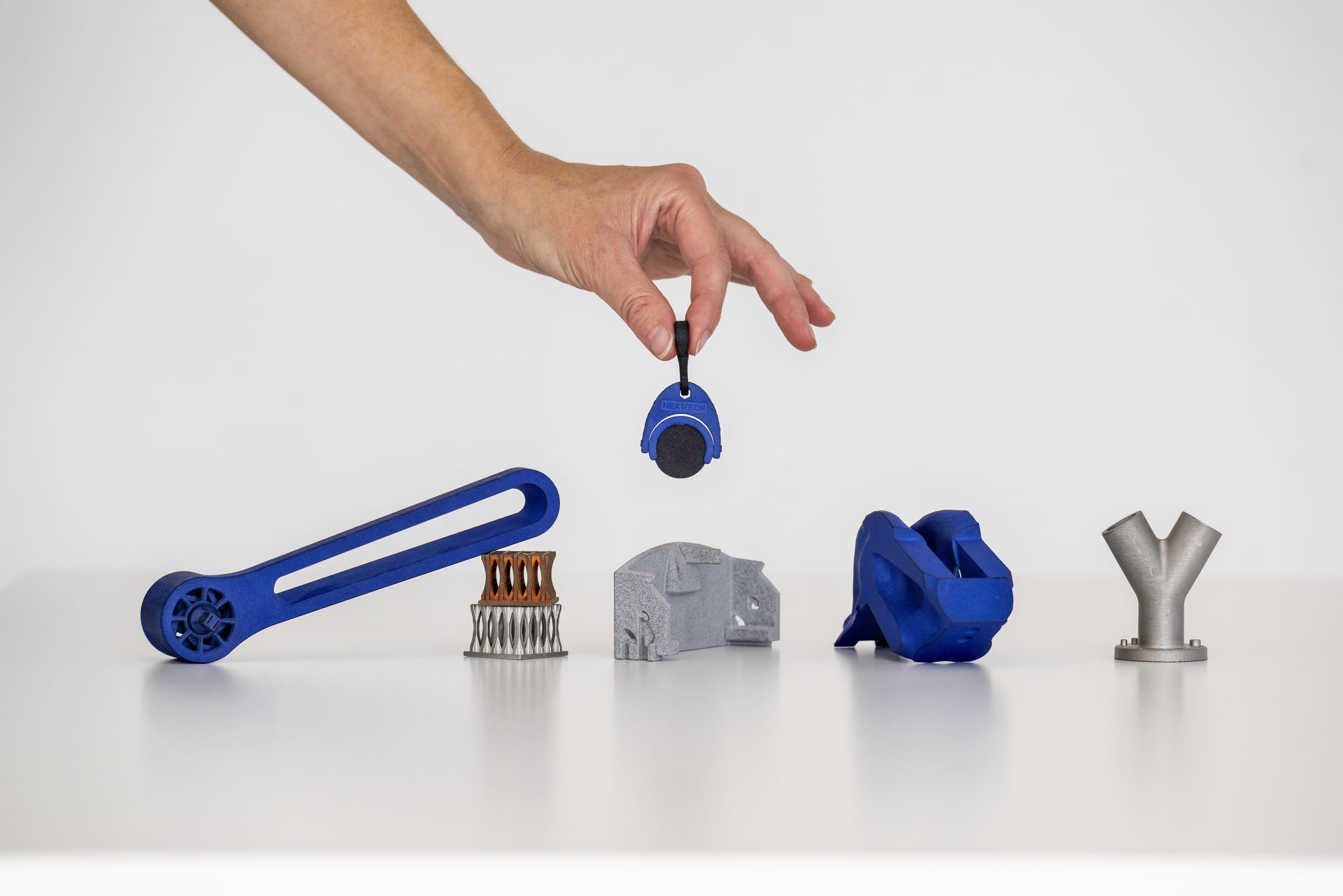 En række 3D-printet figurer.