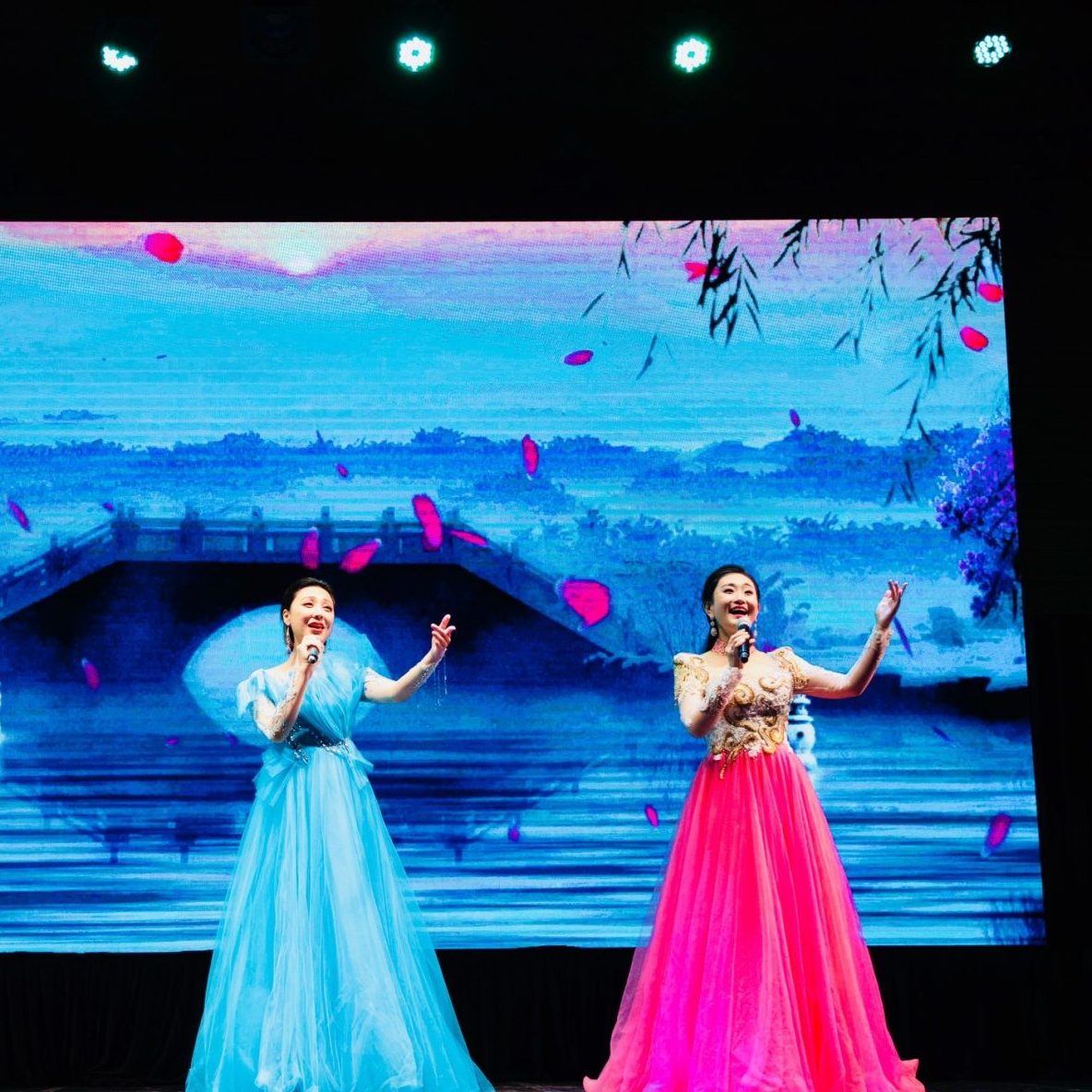 The Hangzhou Opera & Dance Drama Theater performing.