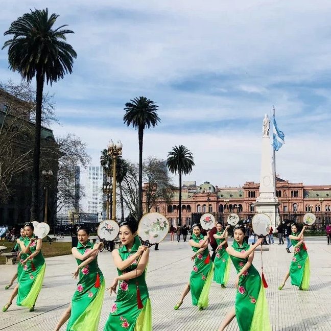 The Hangzhou Opera & Dance Drama Theater performing.