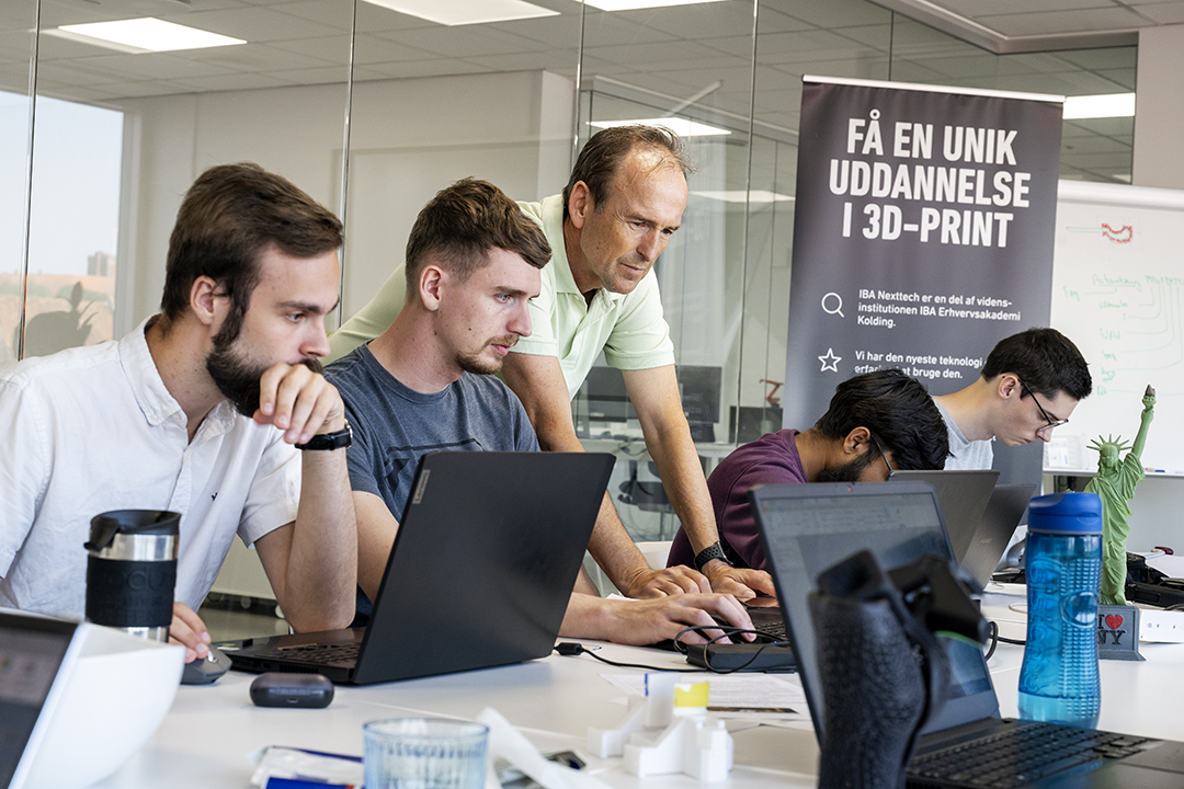 Studerende på IBA Nexttech