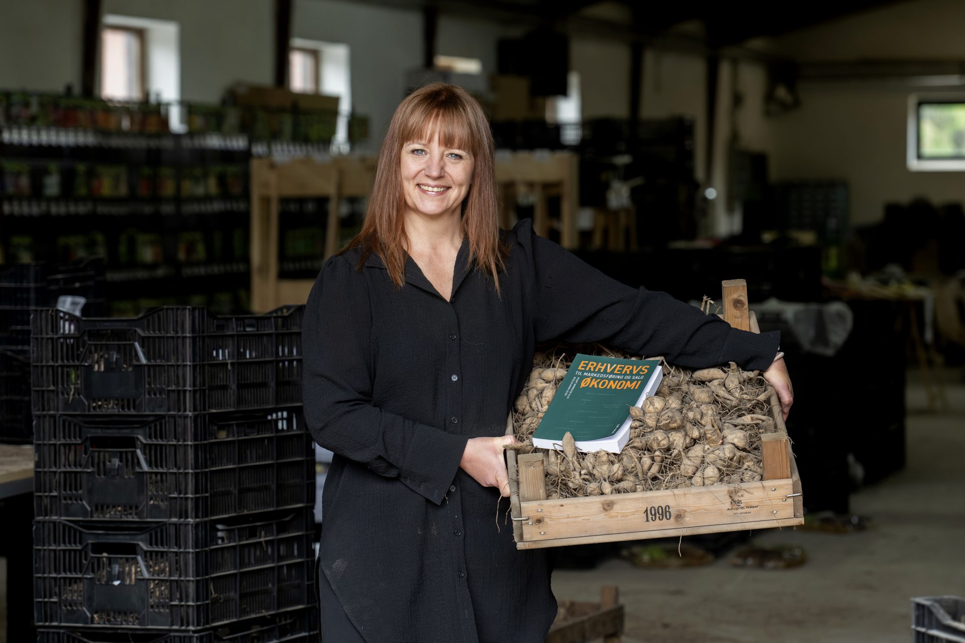 Foto af Gitte med sin nye bog