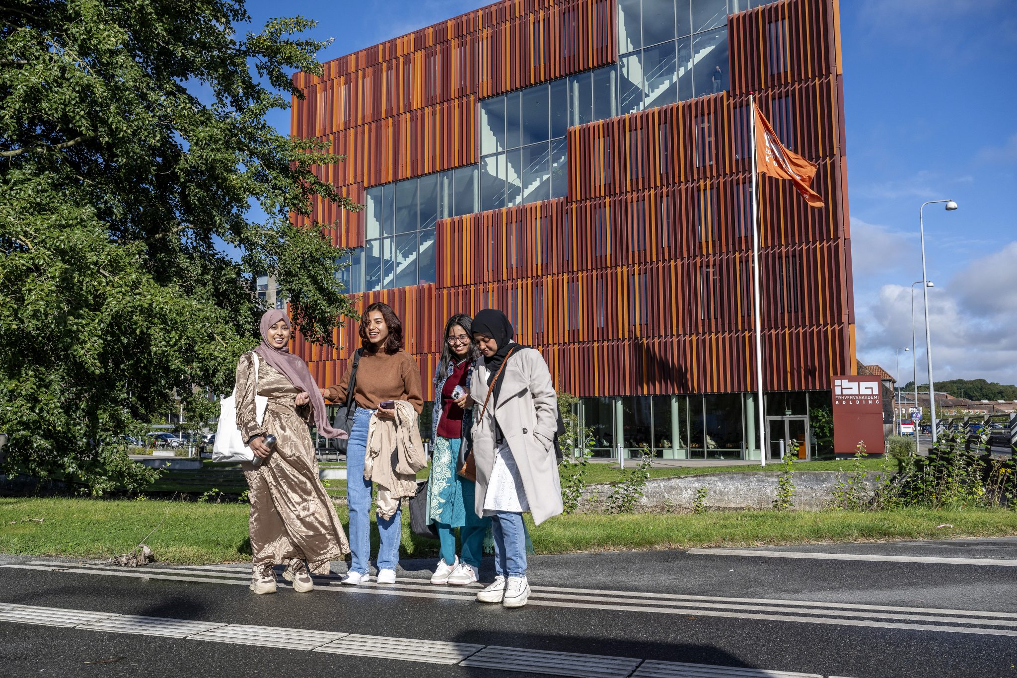 Udenlandske studerende foran IBA