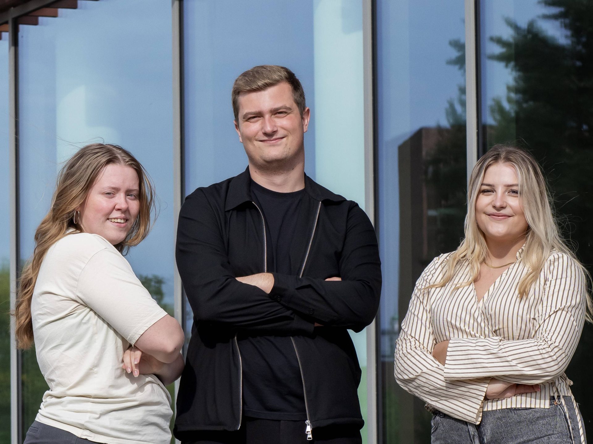 Tre unge har valgt Finansbachelor, som er en af IBA's mest populære uddannelser på fuldtid.