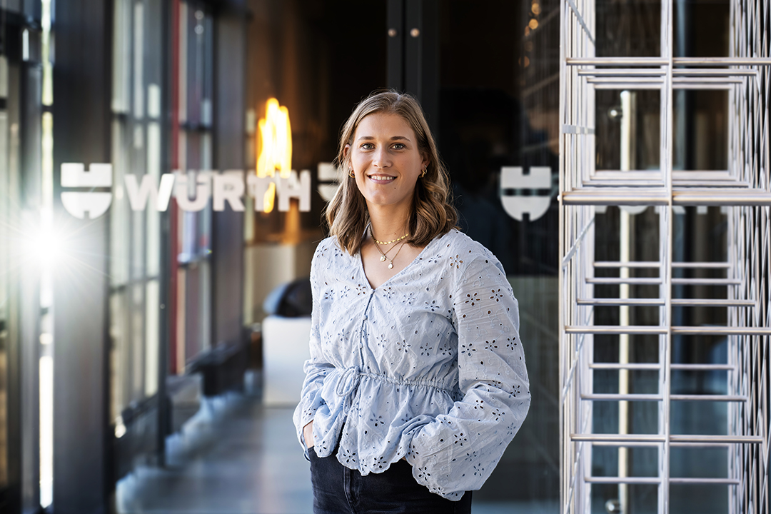 Cecilie Callesen arbejder hos Würth, hvor hun var i praktik.