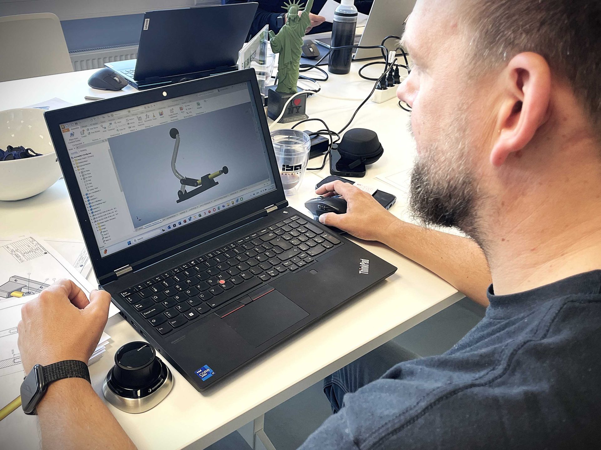 Søren Brandhøj tager en akademiuddannelse på IBA ved siden af sit job på Danfoss. Som en del af uddannelsen har han taget ’Teknisk dokumentation’ som valgfag.