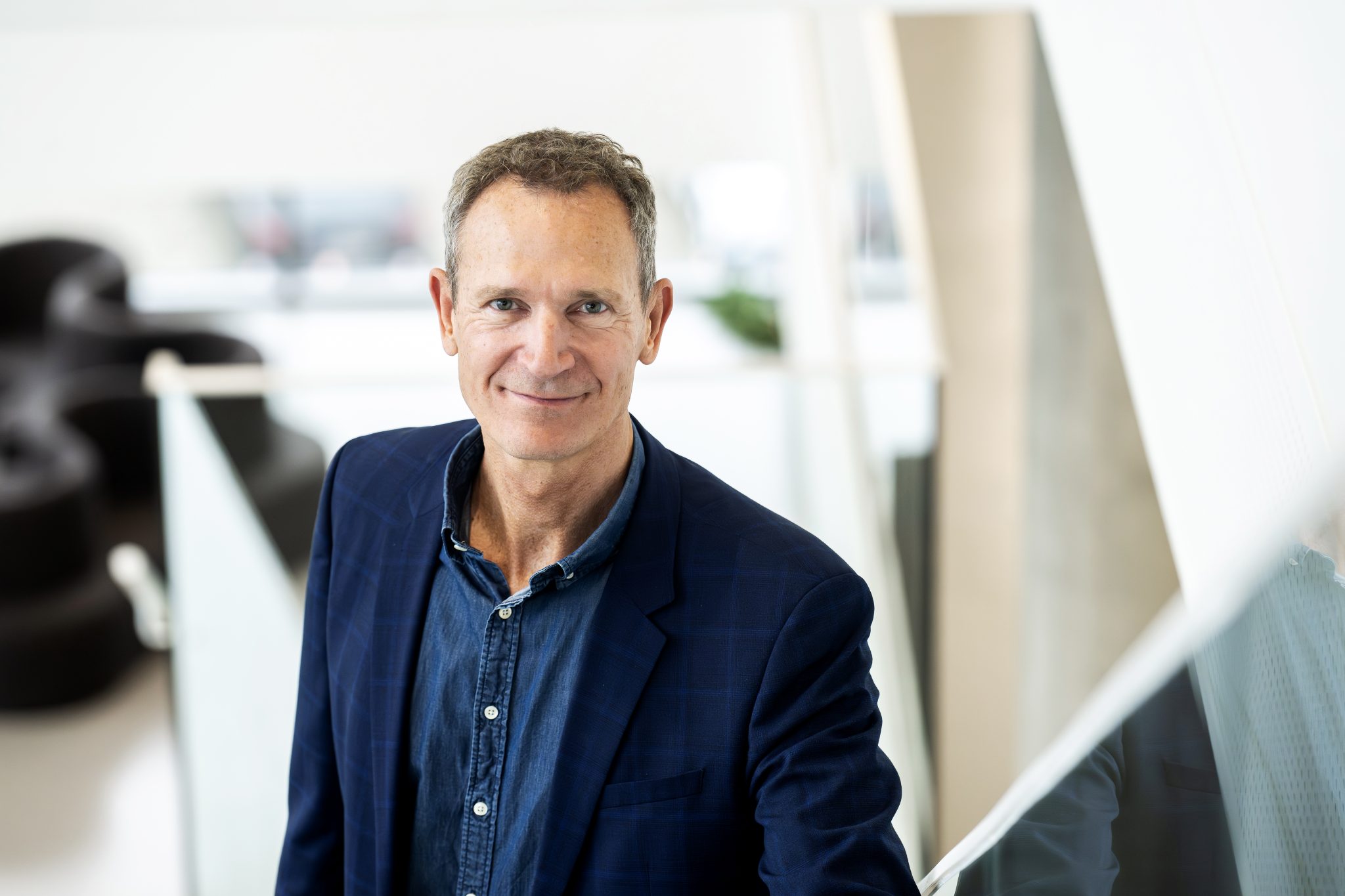 Portræt af Carsten Vikkelsøe